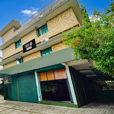 Super Hotel O Vennala Near Palarivattom Kochi エクステリア 写真